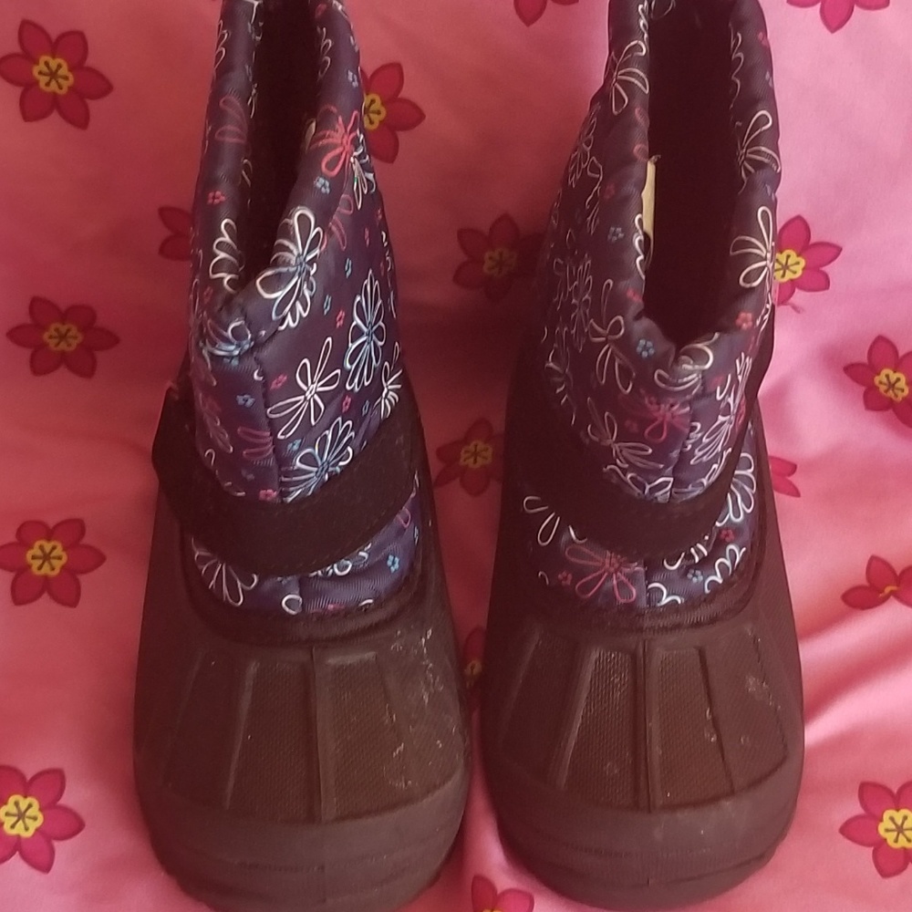 Warm winter boots